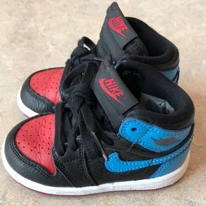 Jordan 1 Unc-Chi 6C